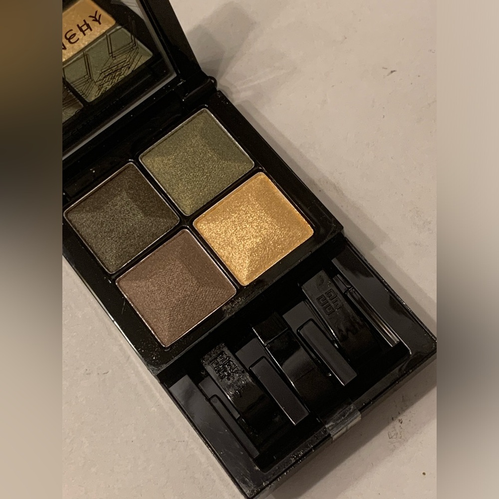Givenchy prisme quatuor eyeshadow NEW